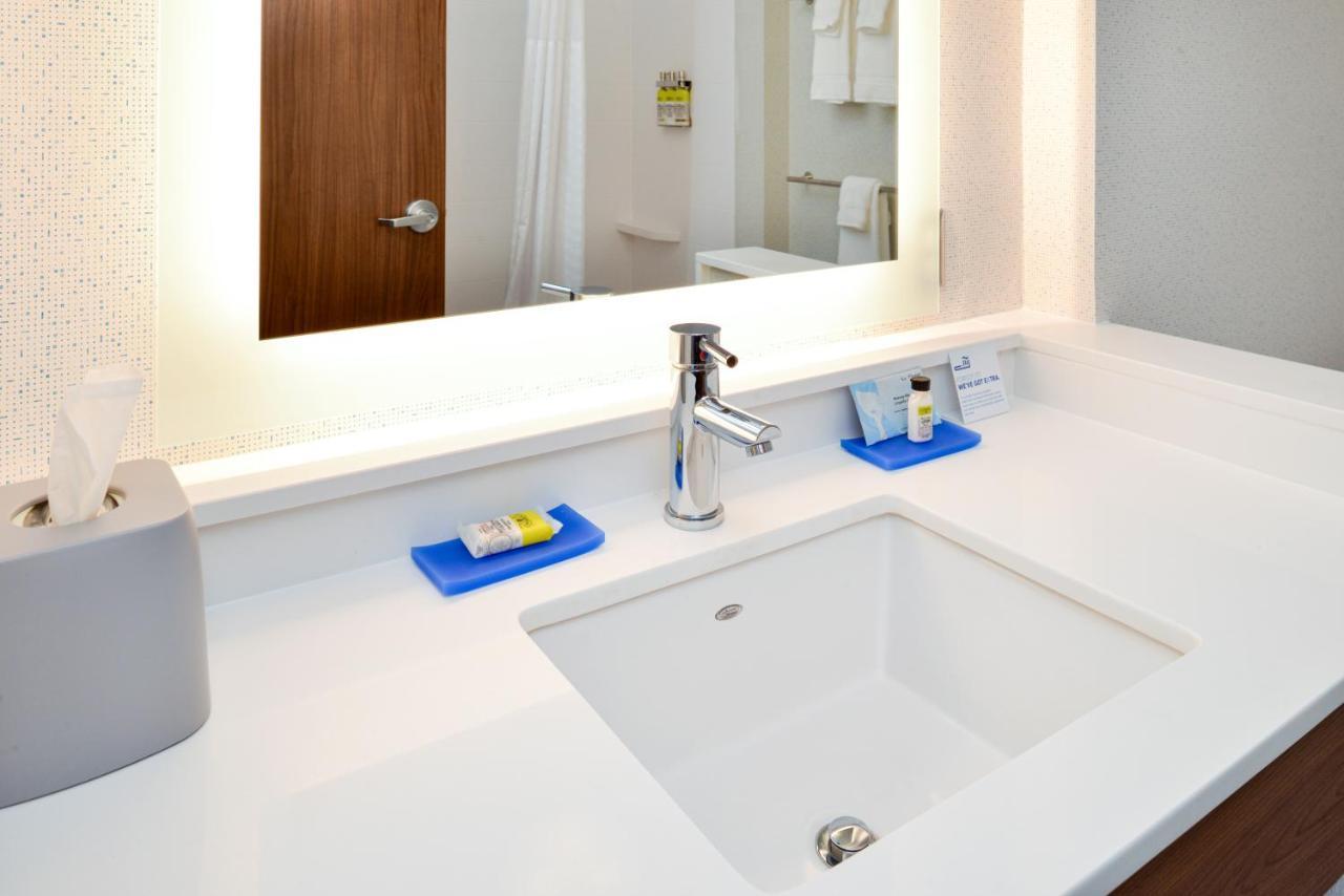 Holiday Inn Express & Suites - Elko By Ihg Εξωτερικό φωτογραφία